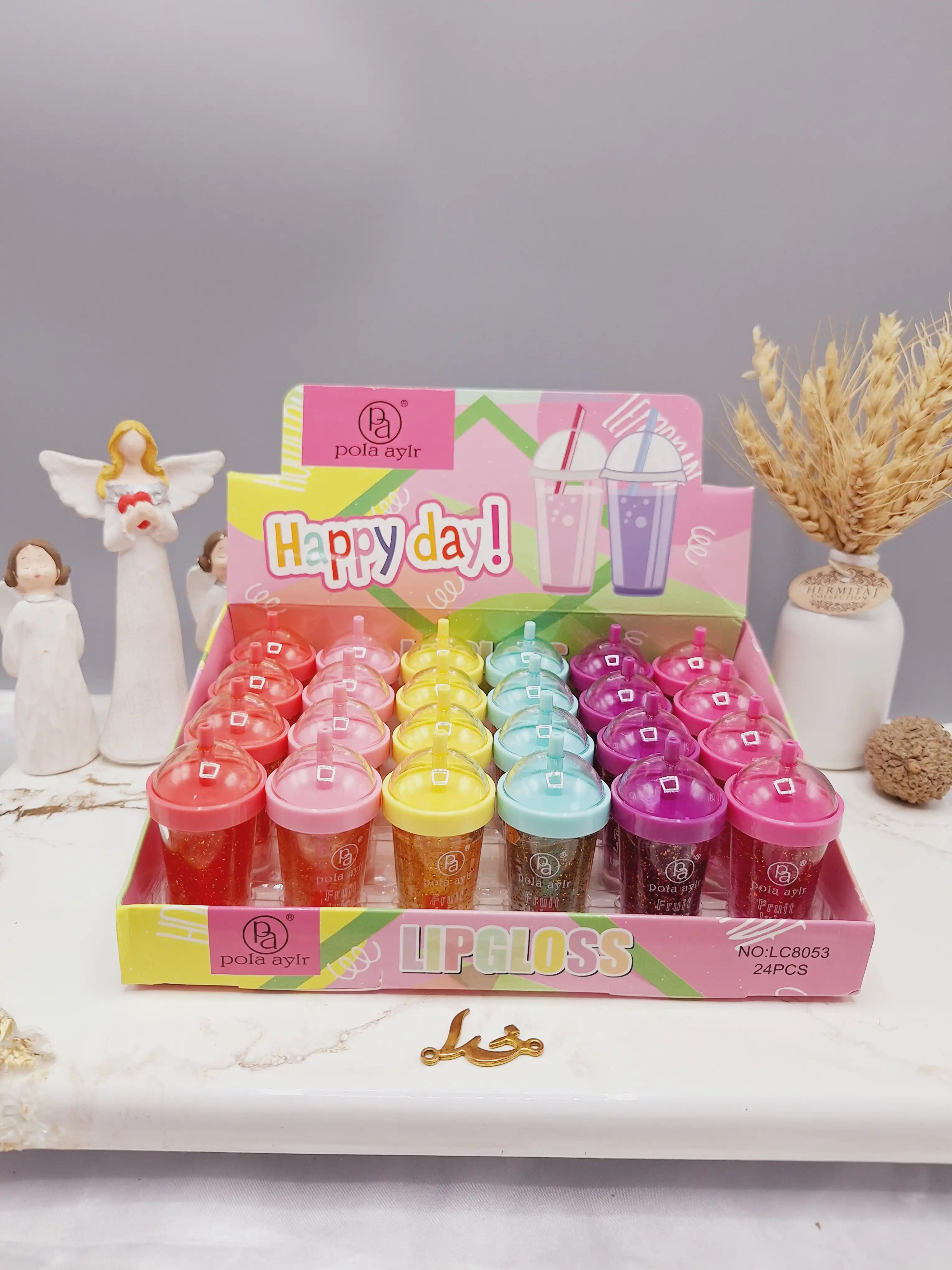 لیپ گلاس شاین دار حرارتی آبمیوه نی دار برند پولا آیلار Pola aylr کد LC8053